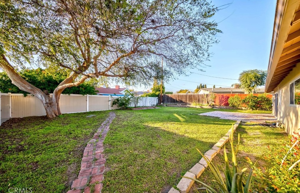 4541 Fairhope Dr, La Mirada CA  90638-6119 exterior