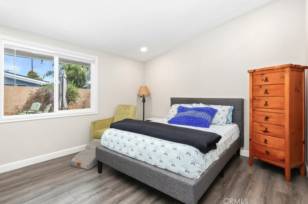1012 Loara St, Anaheim CA  92801-3618 exterior