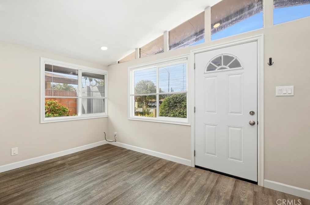 1012 Loara St, Anaheim CA  92801-3618 exterior