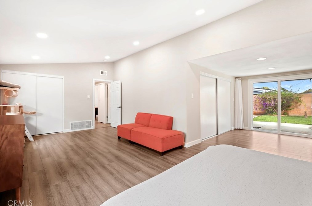 1012 Loara St, Anaheim CA  92801-3618 exterior