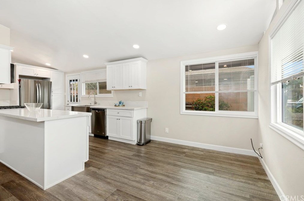 1012 Loara St, Anaheim CA  92801-3618 exterior