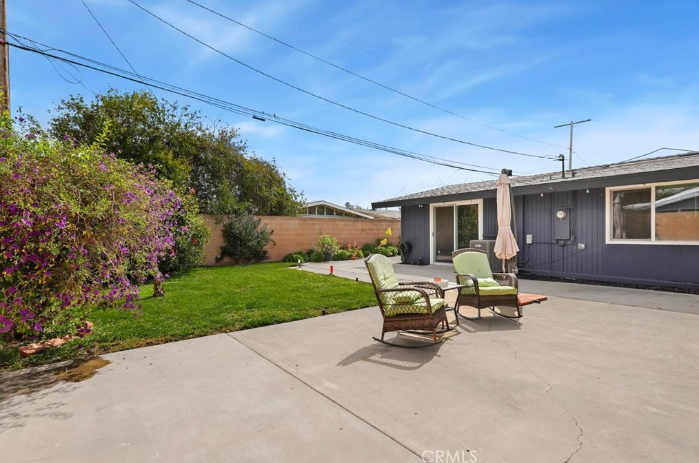 1012 Loara St, Anaheim CA  92801-3618 exterior