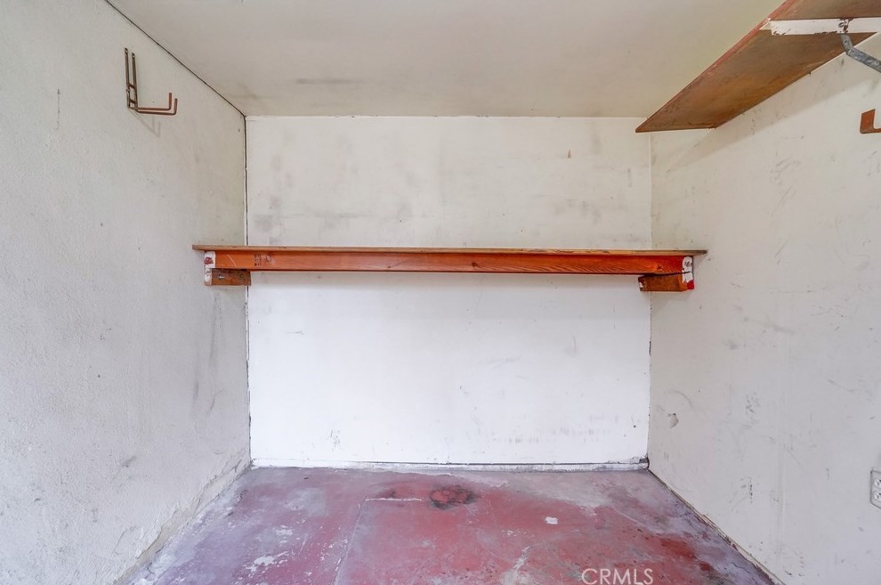 5017 Gafford St, Los Angeles CA  90040-1305 exterior