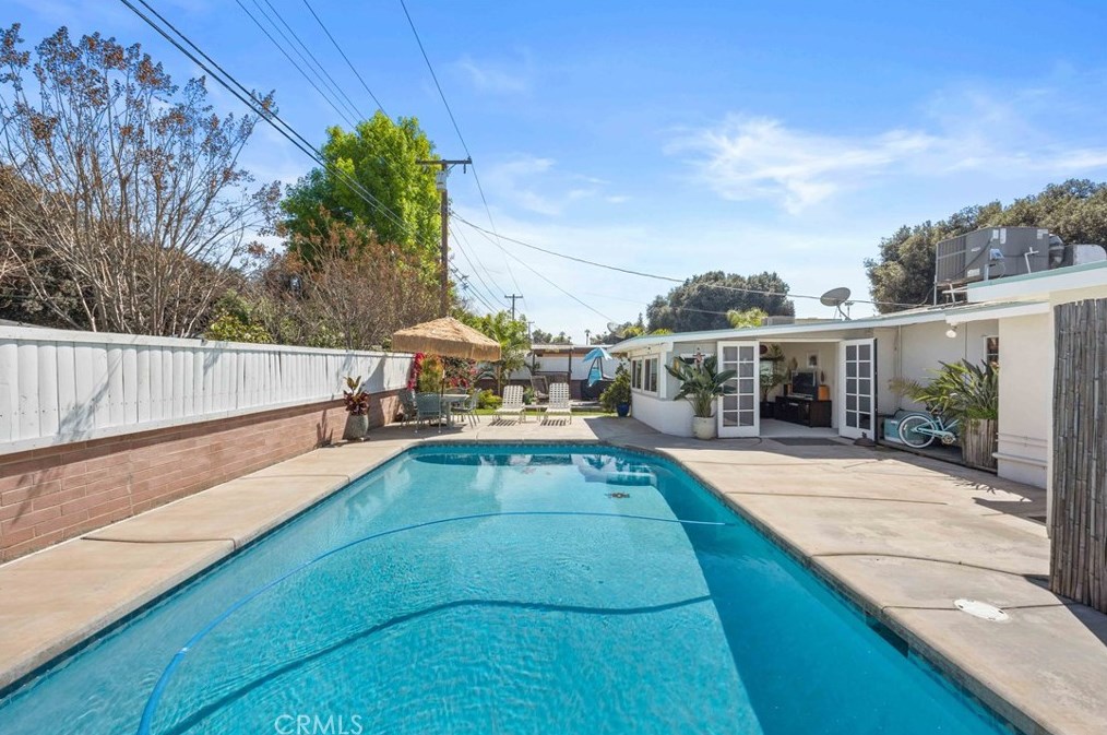 3923 Overland St, Riverside CA  92503-4035 exterior