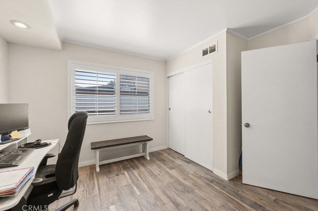 3923 Overland St, Riverside CA  92503-4035 exterior