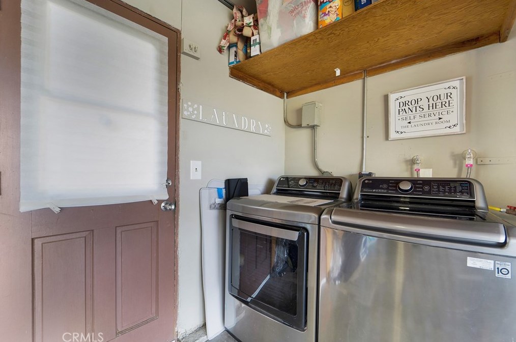 12740 Woodcliff Cir, Riverside CA  92503-4627 exterior