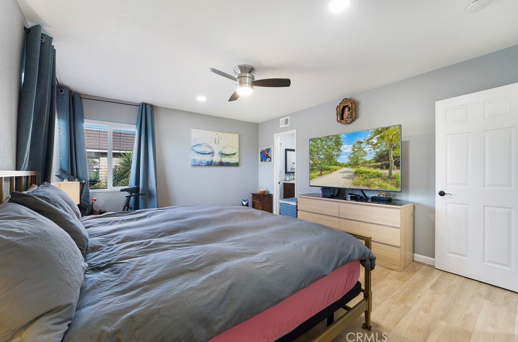 12740 Woodcliff Cir, Riverside CA  92503-4627 exterior