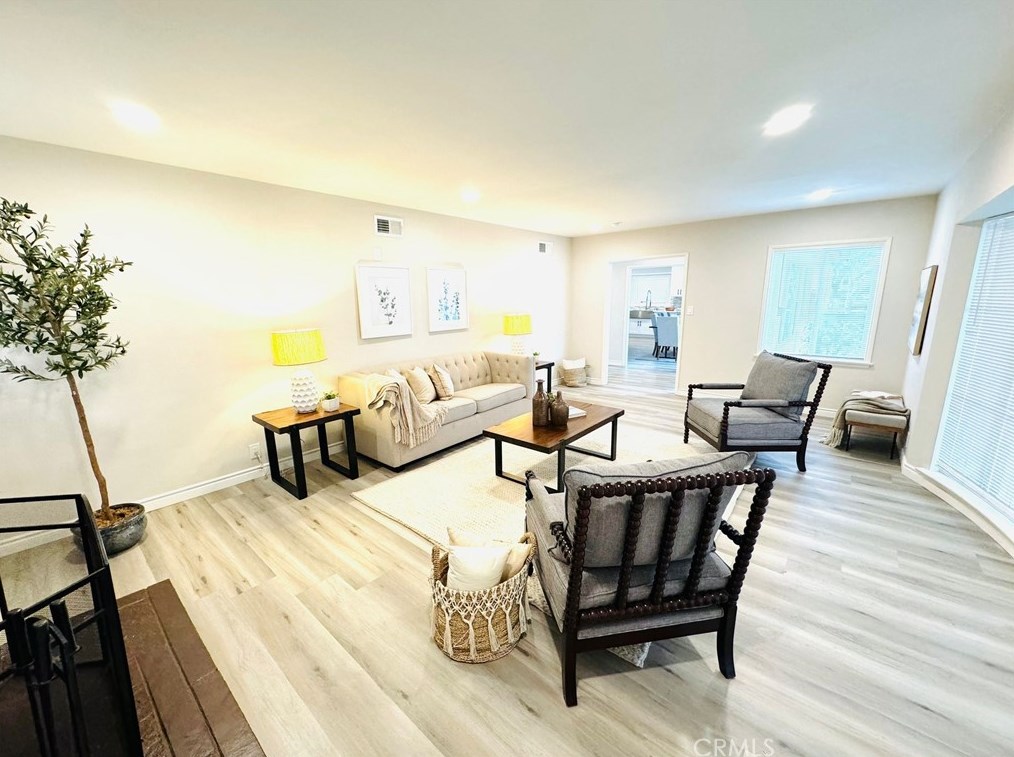 221 Francis Ave, La Habra CA  90631-4746 exterior