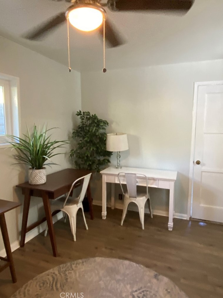 13911 Flatbush Ave, Norwalk CA  90650-3431 exterior