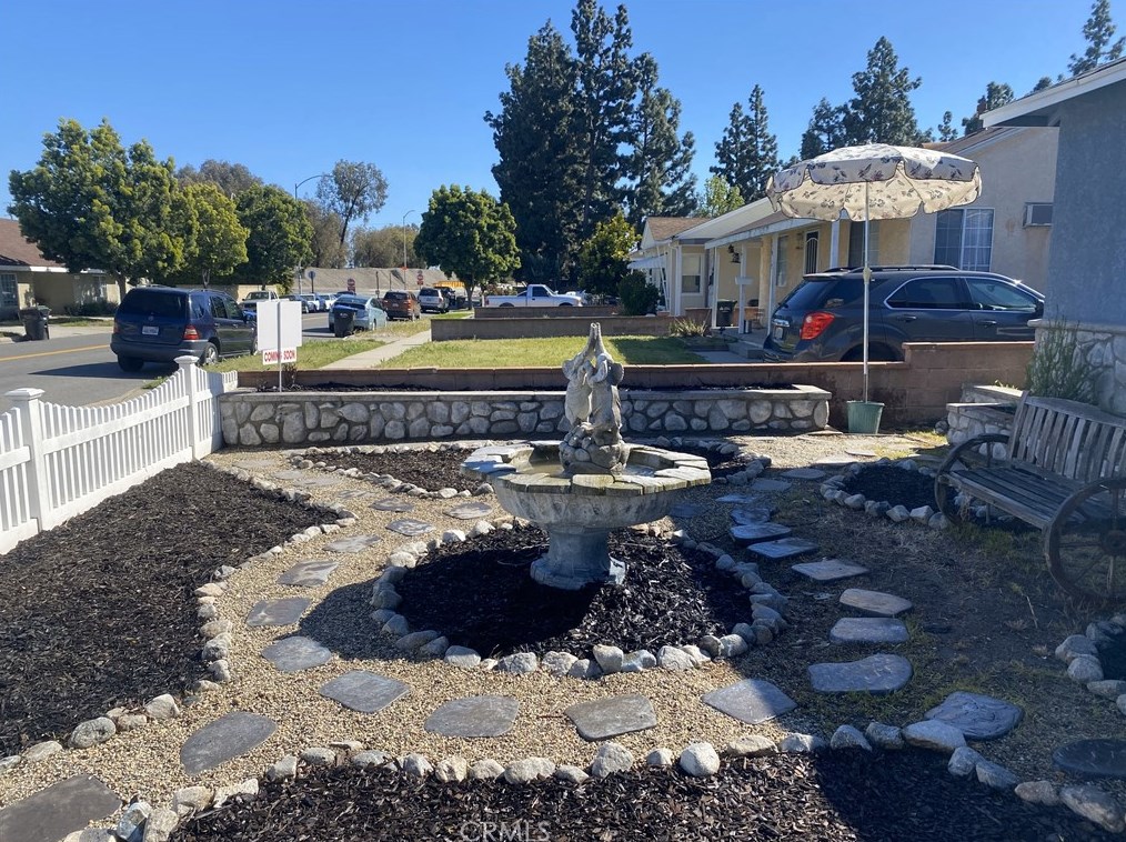 13911 Flatbush Ave, Norwalk CA  90650-3431 exterior