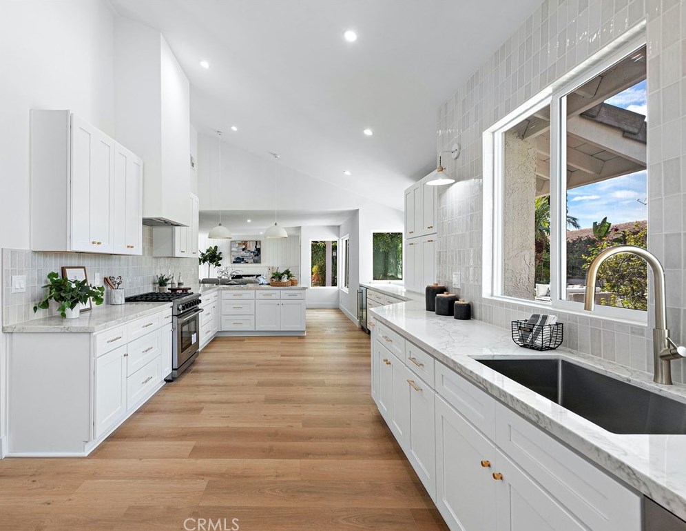 715 Goldfinch Way, Anaheim CA  92807-4419 exterior