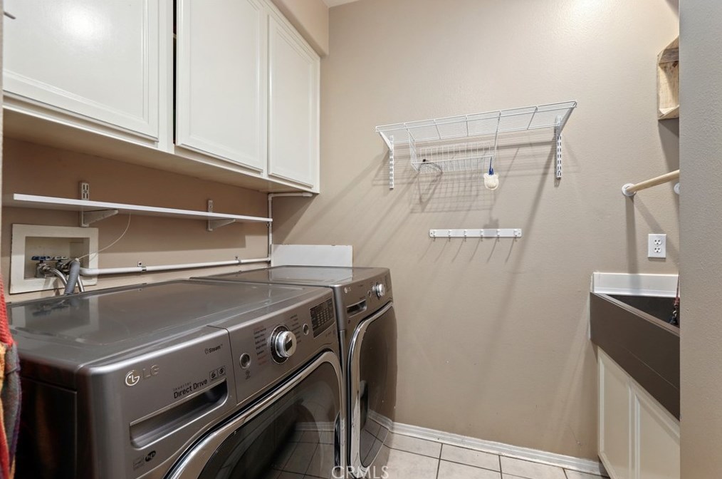 35 Mariner Cv, Buena Park CA  90621-1662 exterior
