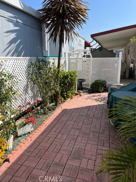 14851 Jeffrey Rd, Irvine CA  92618-8000 exterior