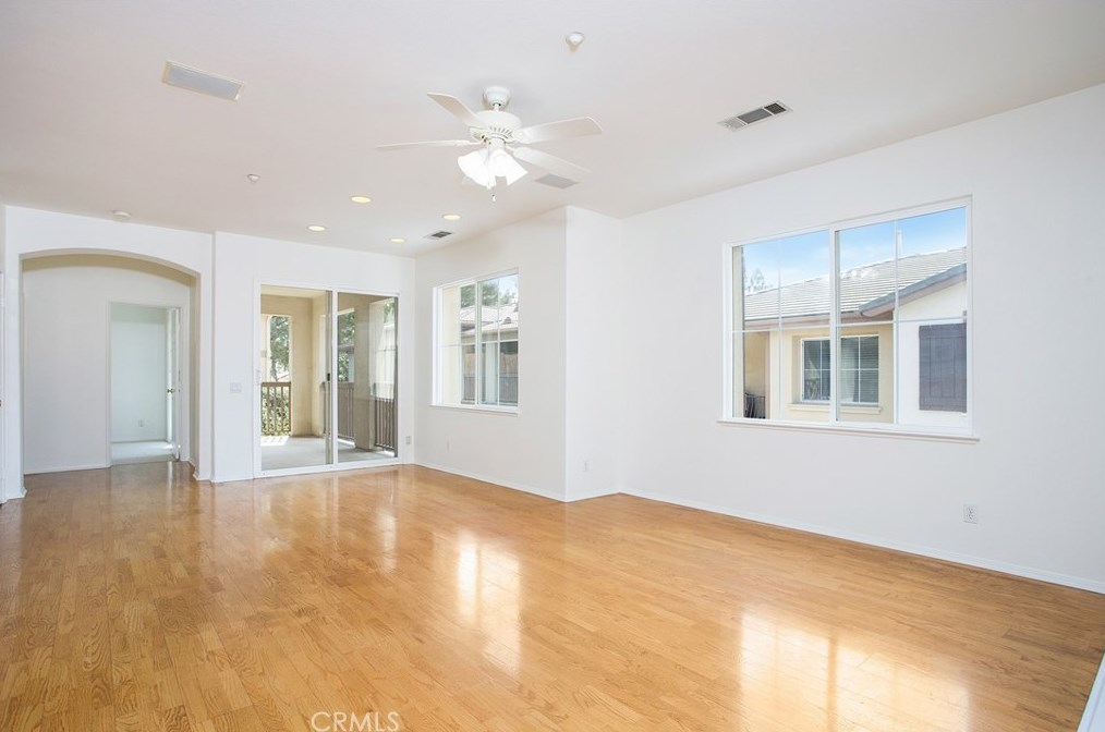 30 Salton, Irvine CA  92602-2425 exterior