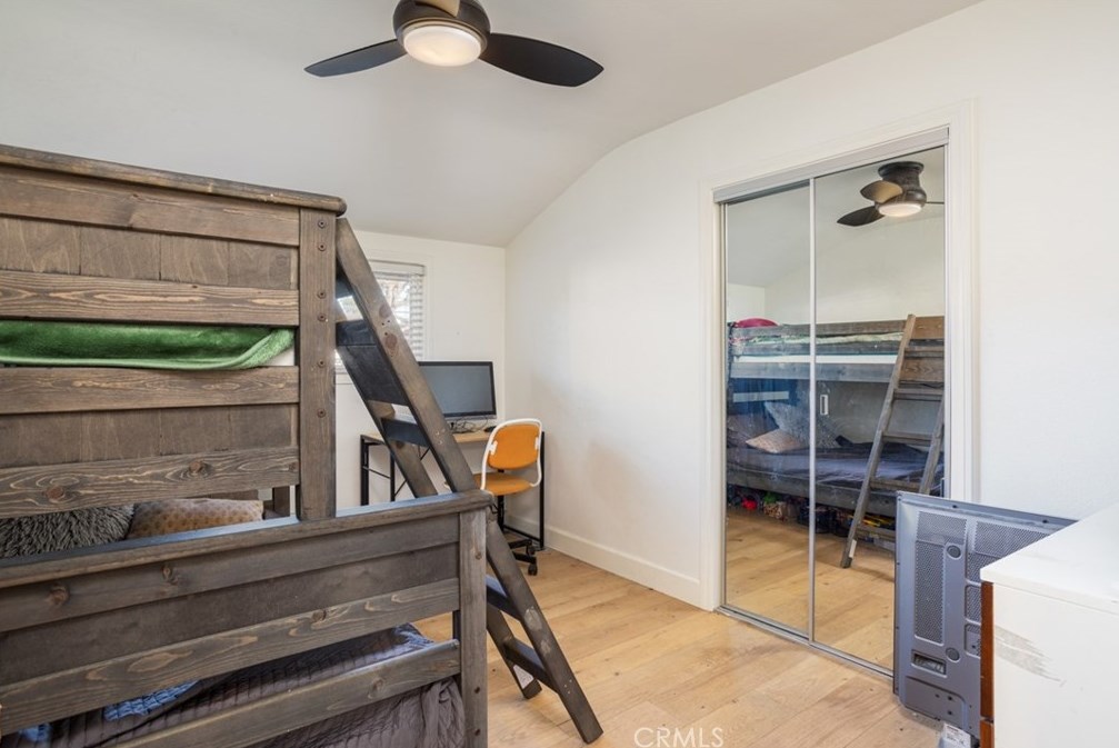 13911 Gershon Pl, Santa Ana CA  92705-2686 exterior