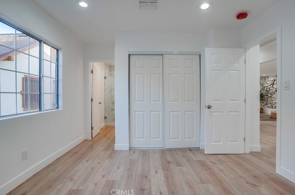 1827 75th St, Los Angeles CA  90047-2323 exterior