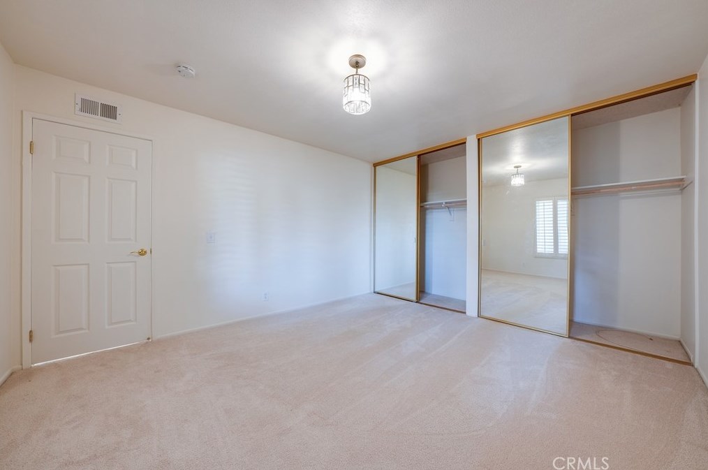 19 Muir, Irvine CA  92620-3374 exterior