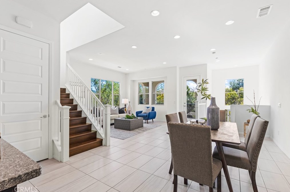 203 Native Trl, Irvine CA  92618 exterior