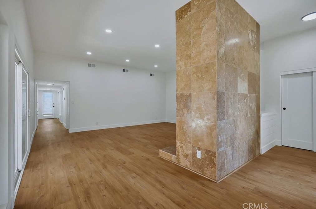 26 Iron Bark Way, Irvine CA  92612-2107 exterior