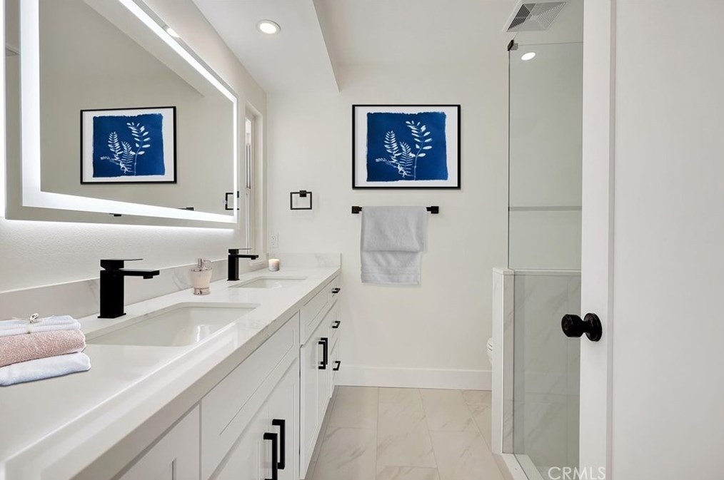 26 Iron Bark Way, Irvine CA  92612-2107 exterior