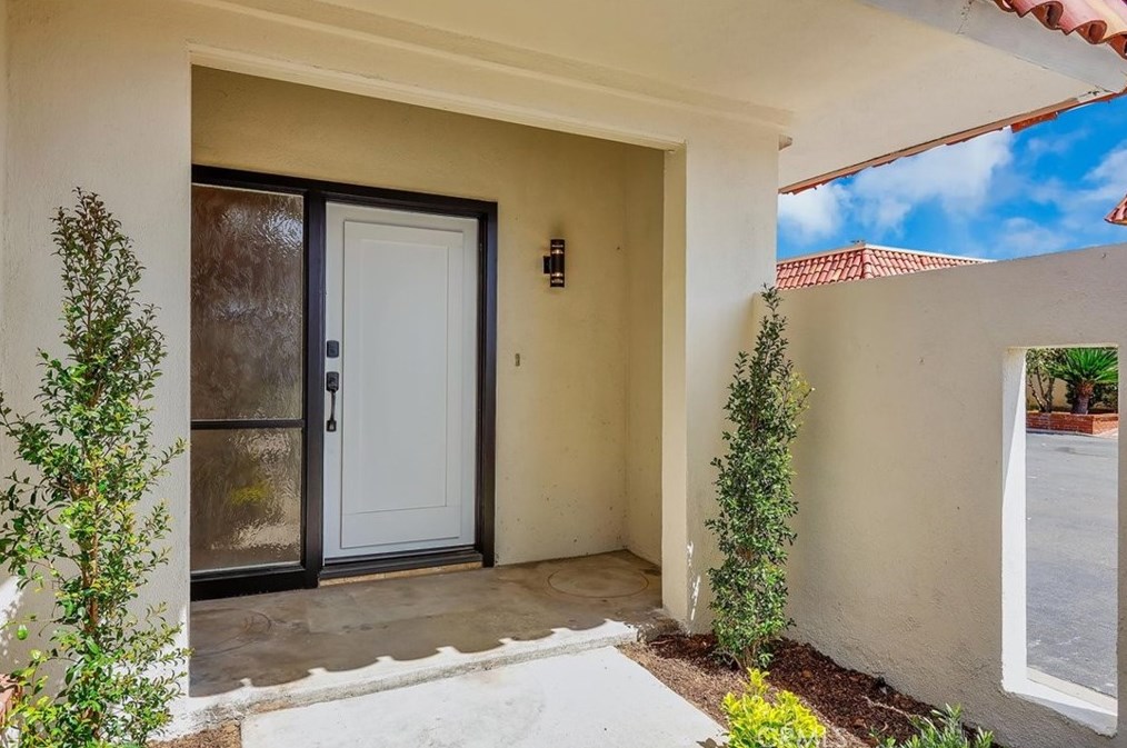 26 Iron Bark Way, Irvine CA  92612-2107 exterior