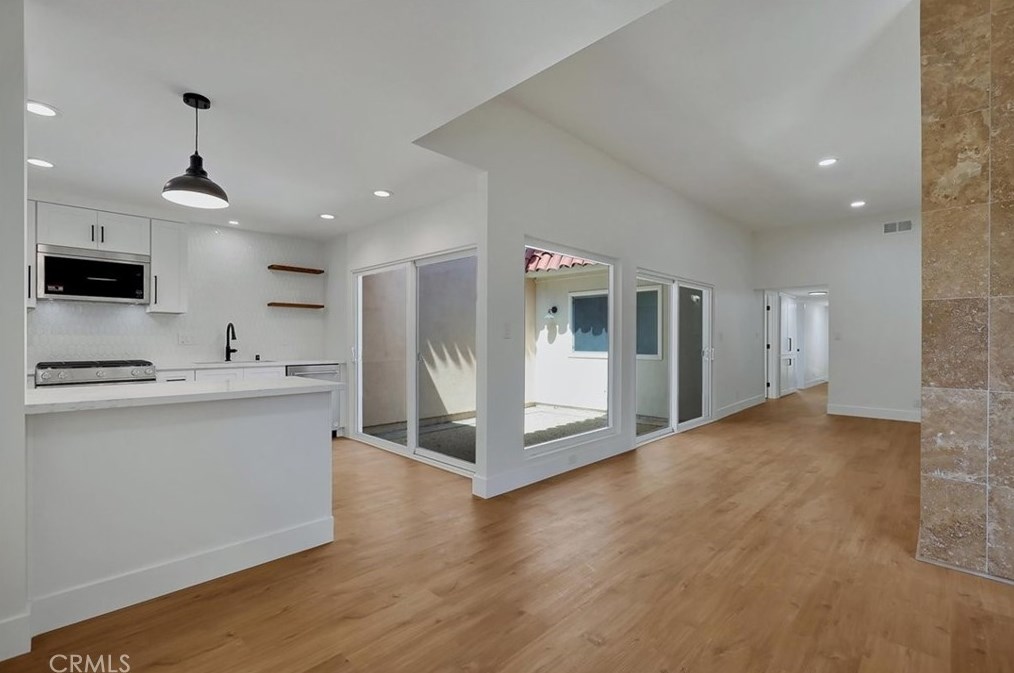 26 Iron Bark Way, Irvine CA  92612-2107 exterior