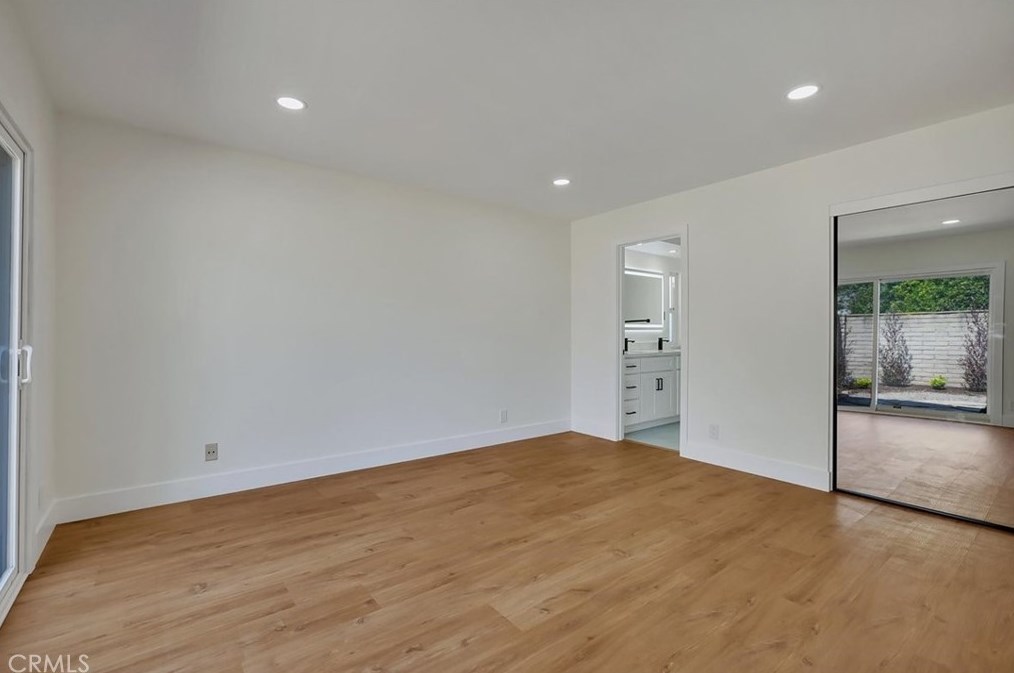 26 Iron Bark Way, Irvine CA  92612-2107 exterior