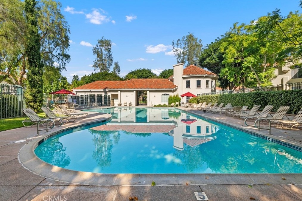 224 Cinnamon Teal, Laguna Beach CA  92656-1832 exterior