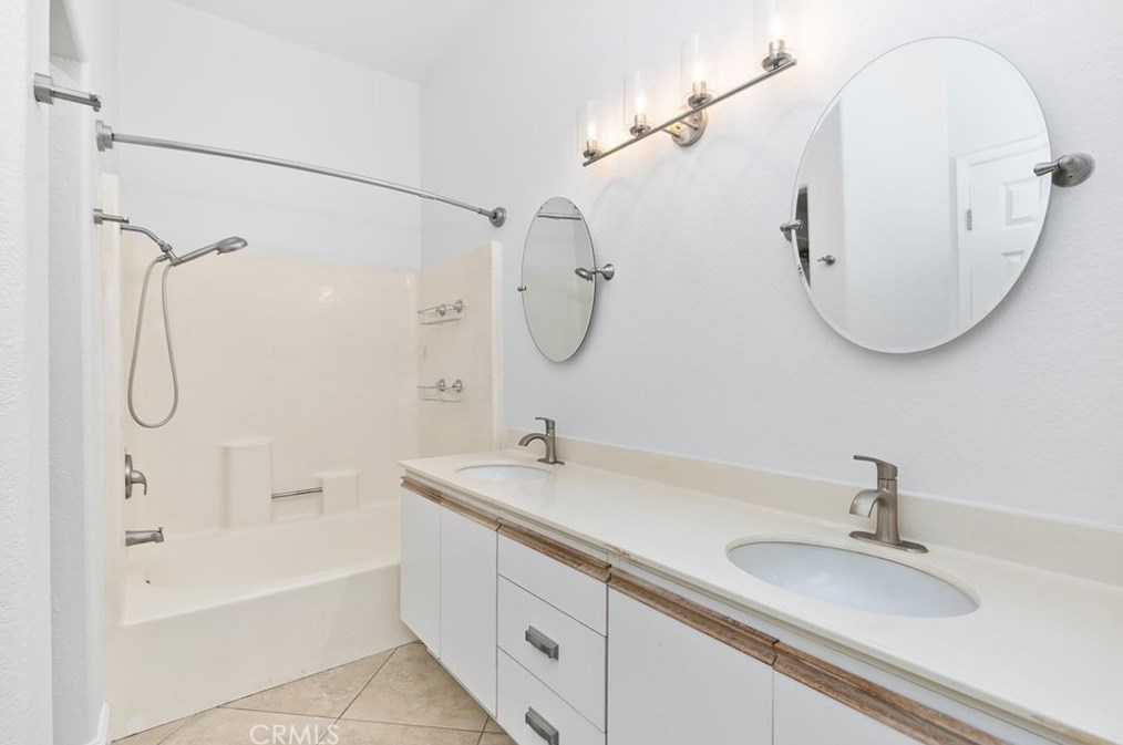 224 Cinnamon Teal, Laguna Beach CA  92656-1832 exterior