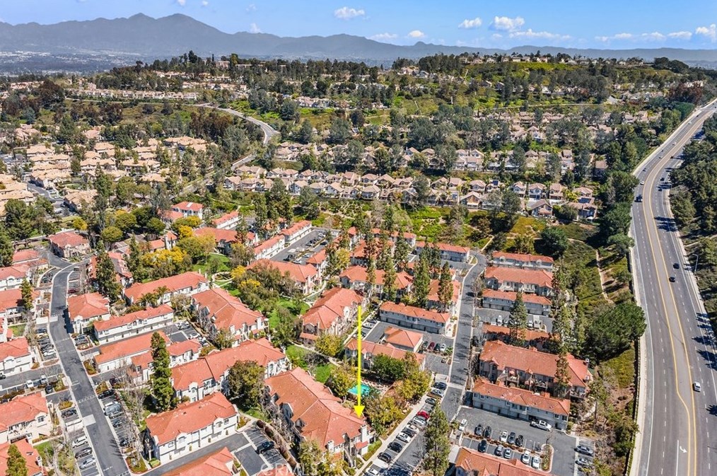 224 Cinnamon Teal, Laguna Beach CA  92656-1832 exterior