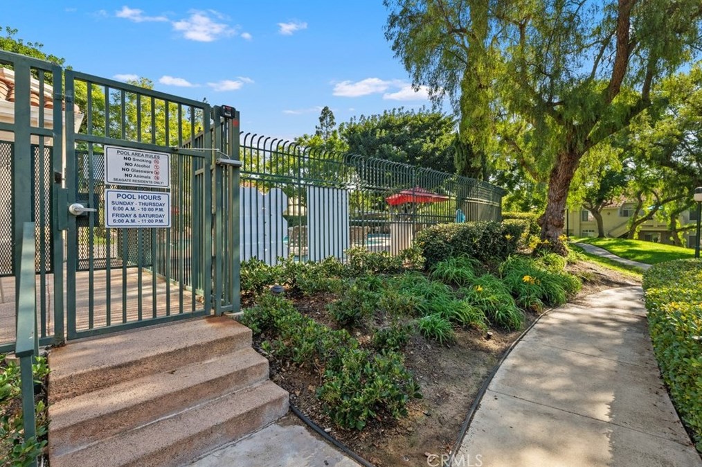 224 Cinnamon Teal, Laguna Beach CA  92656-1832 exterior