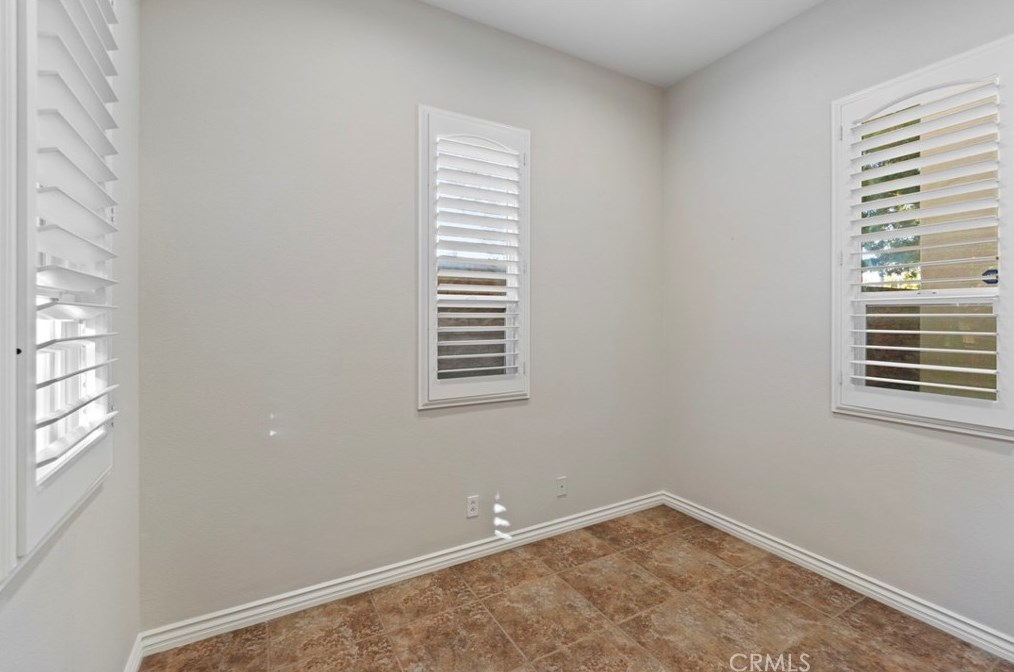 27 Hathaway, Irvine CA  92620-4803 exterior