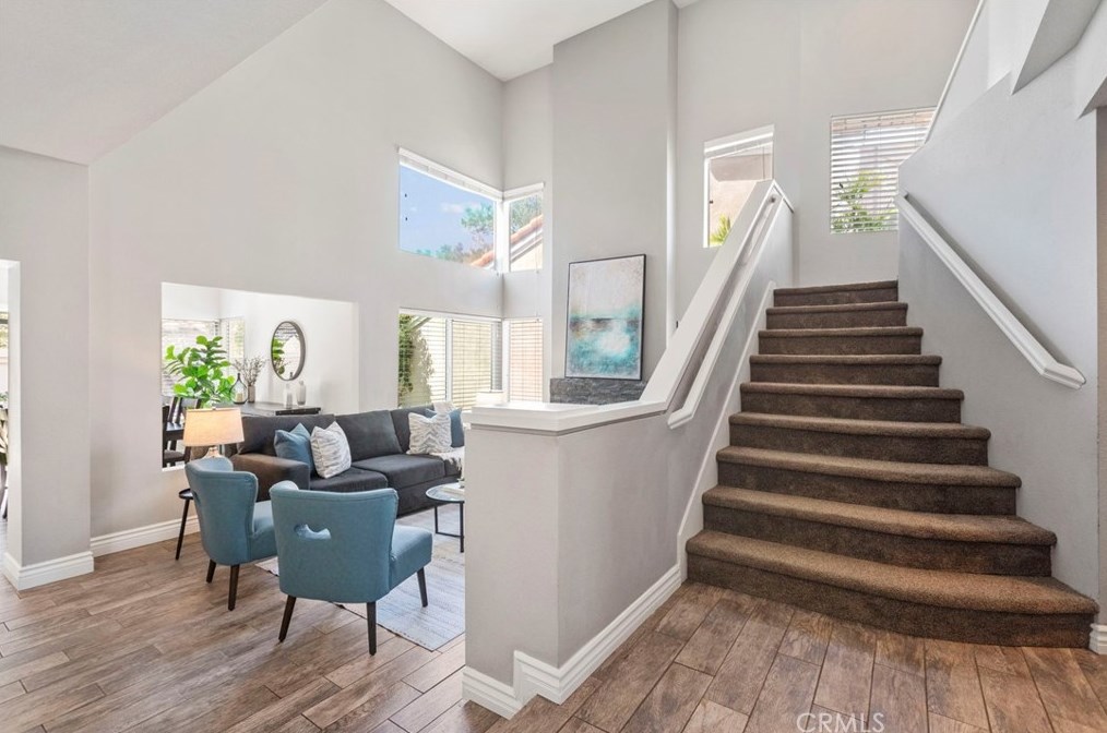 16 Del Livorno, Irvine CA  92614-5364 exterior