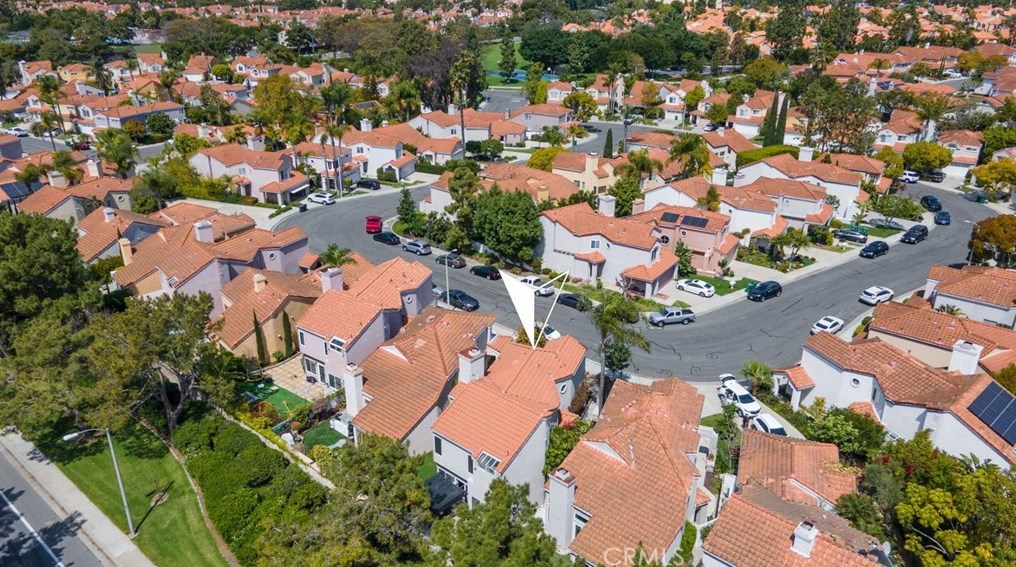 16 Del Livorno, Irvine CA  92614-5364 exterior