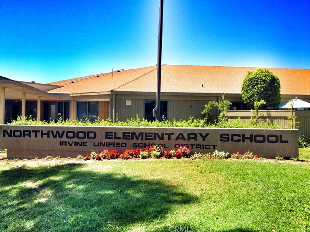 29 Muir, Irvine CA  92620-3374 exterior