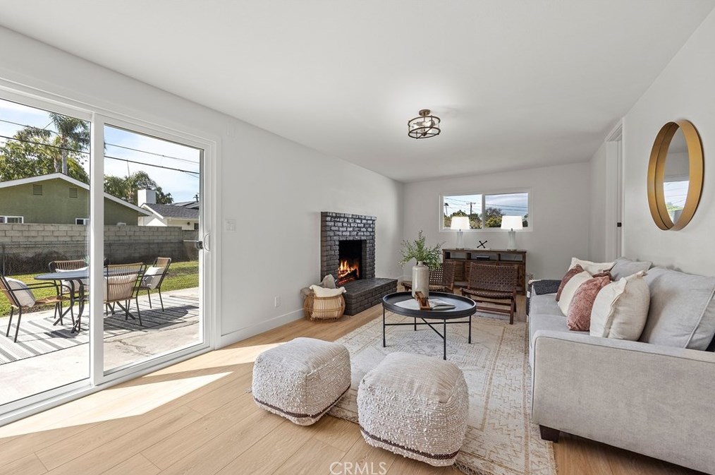 521 Paula Dr, Fullerton CA exterior