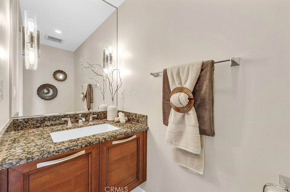 8057 Scholarship, Irvine CA  92612-5697 exterior