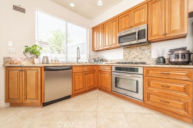 1176 Country Glen Way, Anaheim CA  92808-2618 exterior
