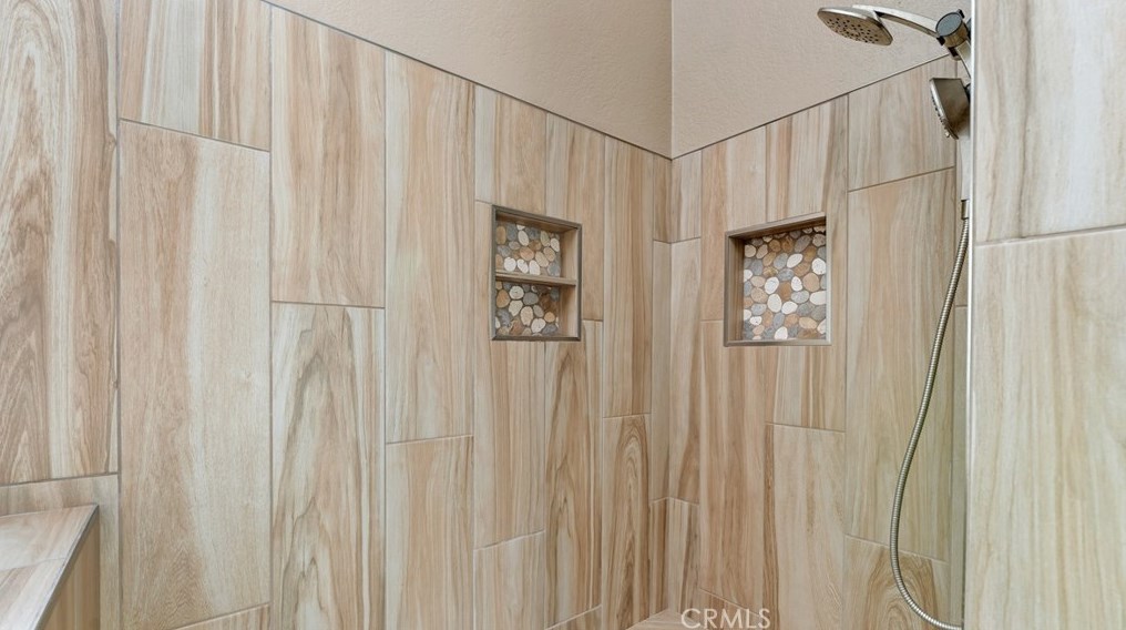 1 Descanso, Irvine CA  92620-1843 exterior