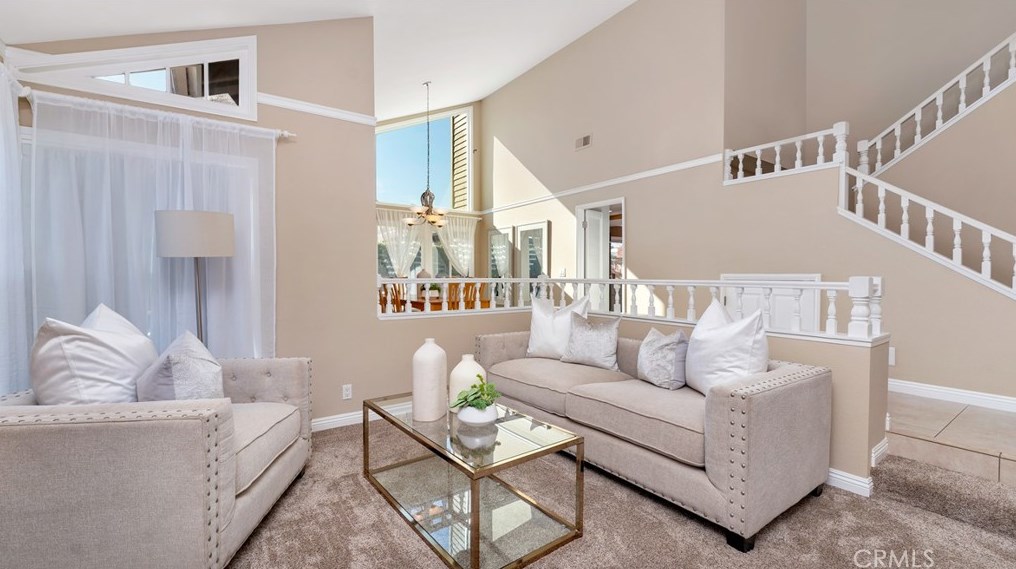 1 Descanso, Irvine CA  92620-1843 exterior