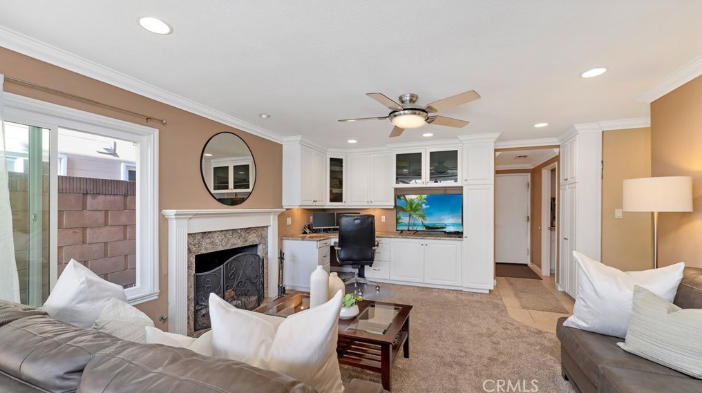 1 Descanso, Irvine CA  92620-1843 exterior