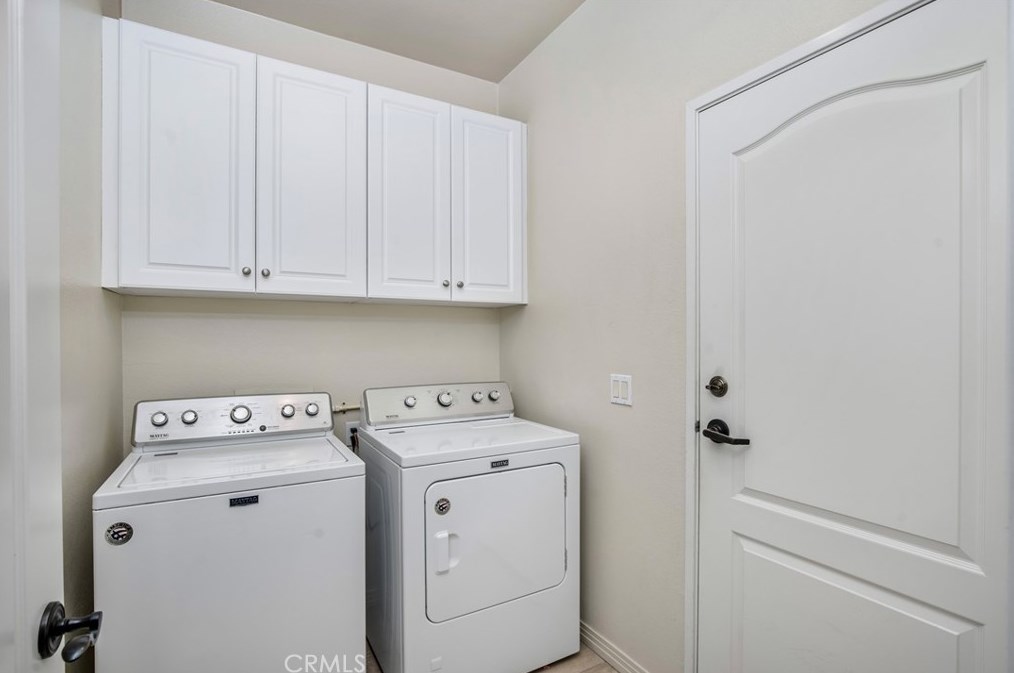 58 Townsend, Irvine CA  92620-2820 exterior