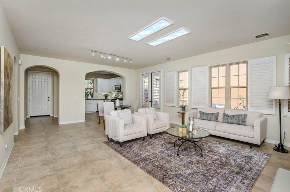 58 Townsend, Irvine CA  92620-2820 exterior