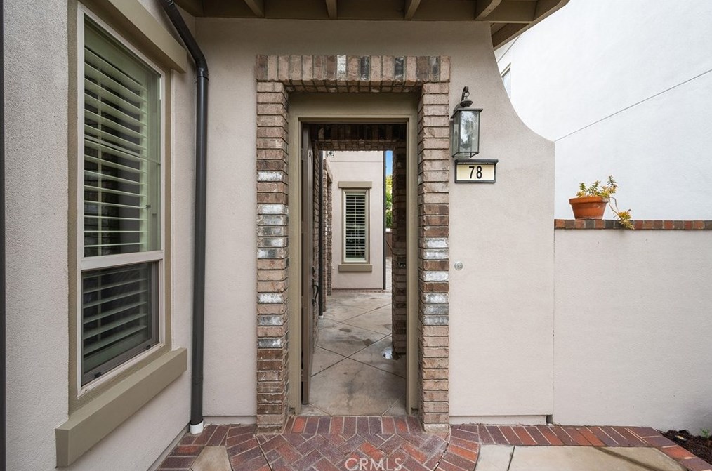 78 Spanish Lace, Irvine CA  92620-3411 exterior
