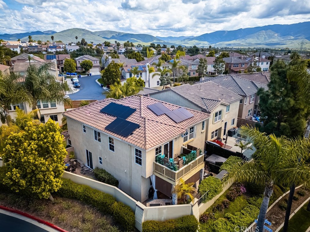 1502 Circulo Brindisi, Chula Vista CA  91915-4132 exterior