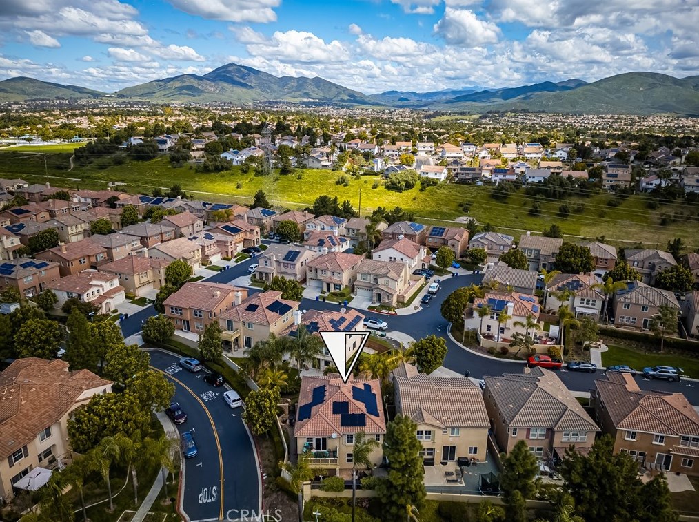 1502 Circulo Brindisi, Chula Vista CA  91915-4132 exterior