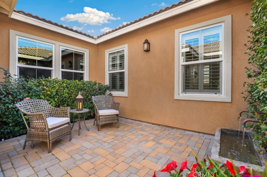 35543 Laurel Tree Ct, Winchester CA  92596-8103 exterior