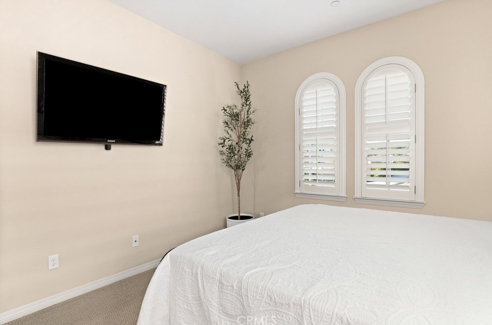 35543 Laurel Tree Ct, Winchester CA  92596-8103 exterior