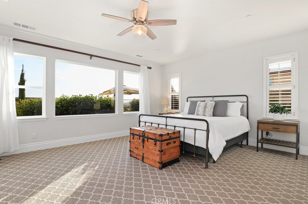 35543 Laurel Tree Ct, Winchester CA  92596-8103 exterior