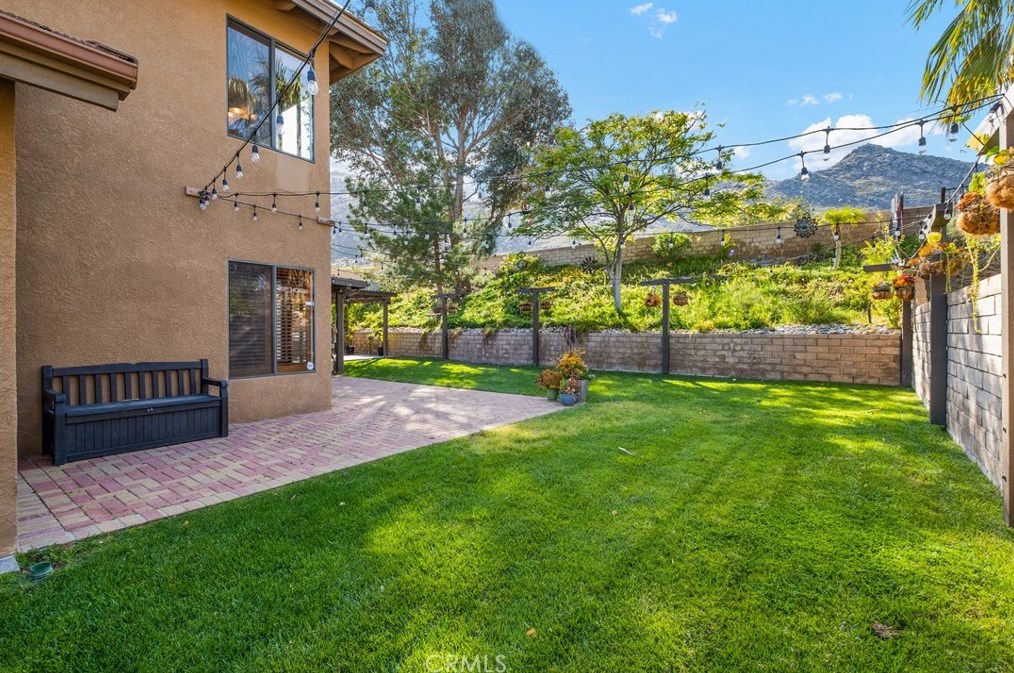 22458 Mountain View Rd, Moreno Valley CA  92557-2655 exterior